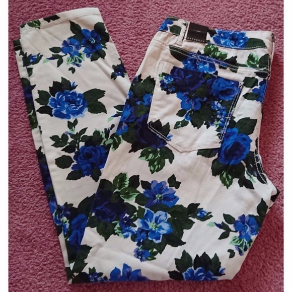 Vintage Soft Blue Floral Metaphor Pants - Picture 1 of 5